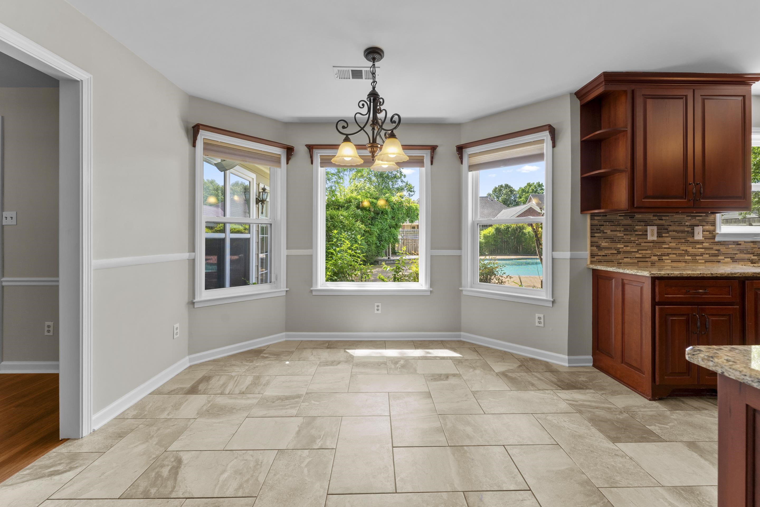 245 Windy Ridge Cove Collierville, TN 38017 - Photo 15 of 40