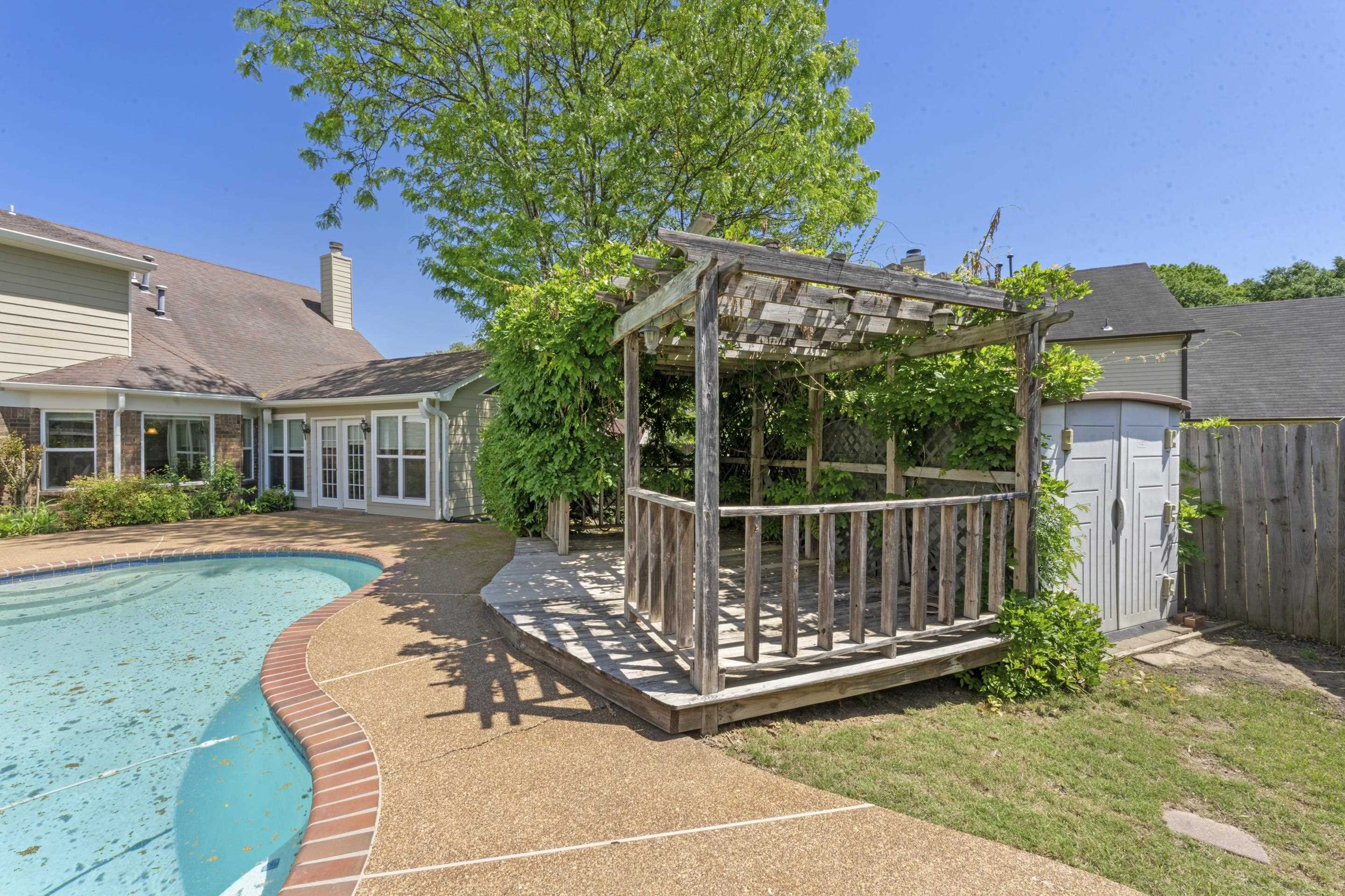 245 Windy Ridge Cove Collierville, TN 38017 - Photo 2 of 40