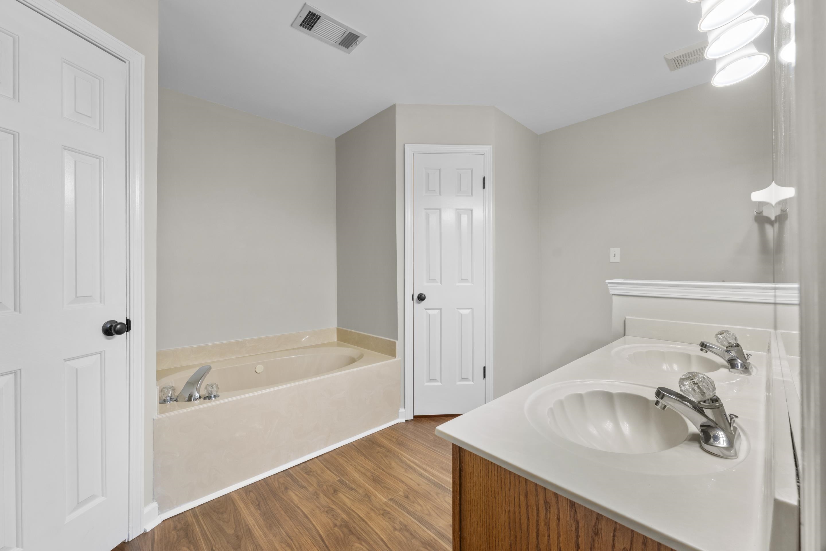 245 Windy Ridge Cove Collierville, TN 38017 - Photo 21 of 40