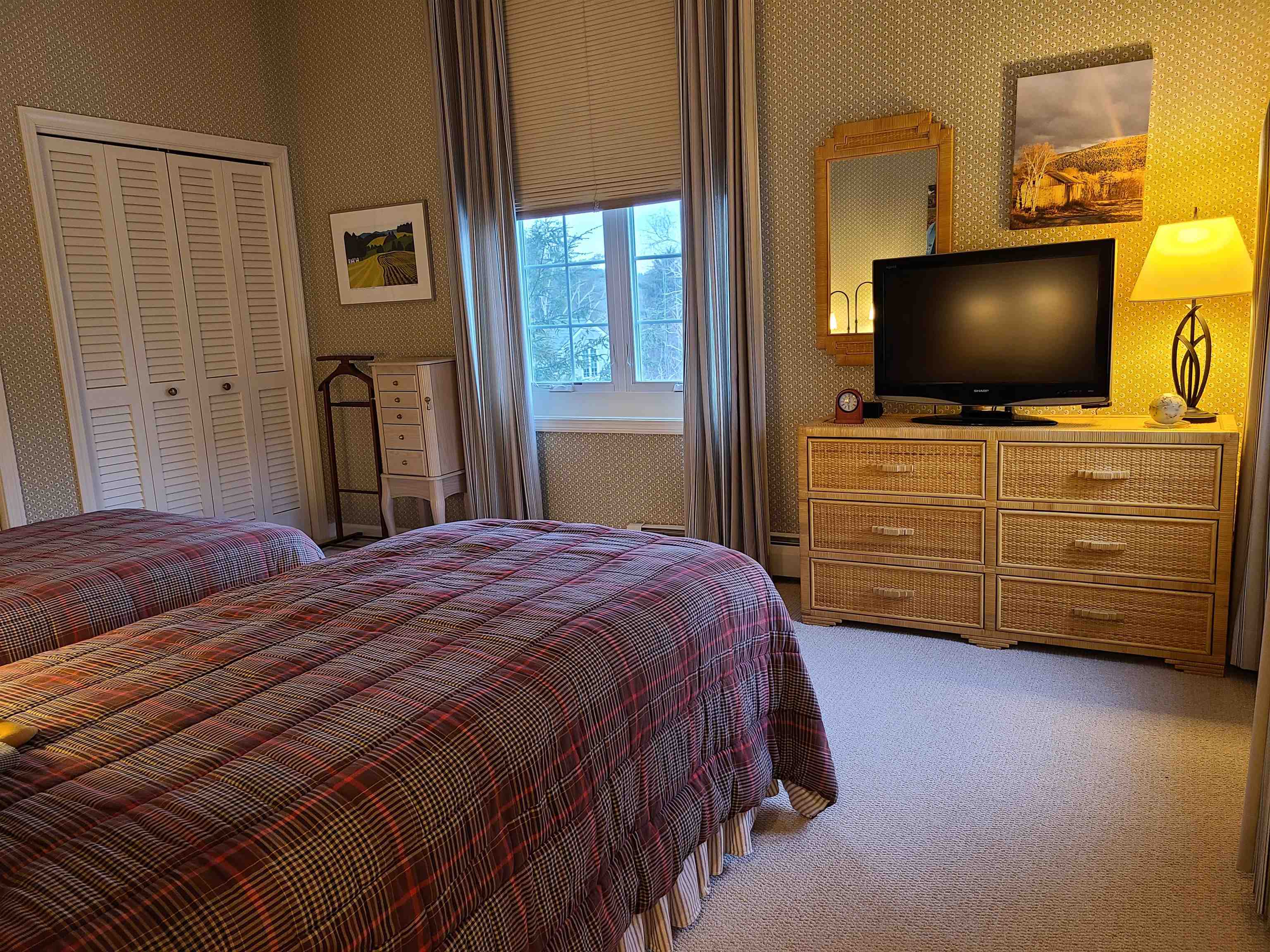 203 Kestrel Court Manchester, VT 05254 - Photo 8 of 20