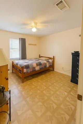 $399,000 | 132 Oak Park One, Rockdale, TX 76567