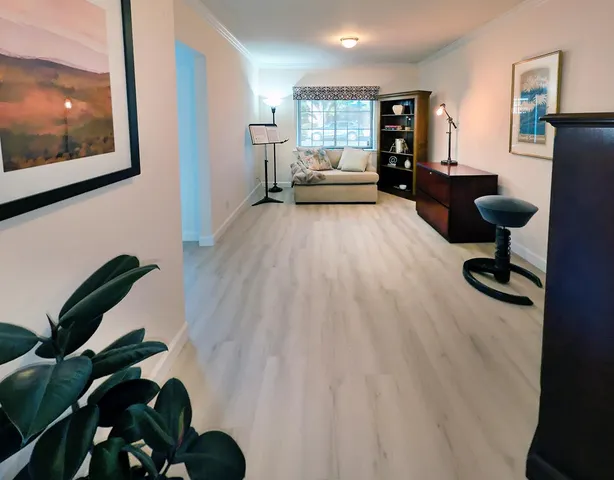 $1,499,000 | 808 Patricia Avenue, San Mateo, CA 94401