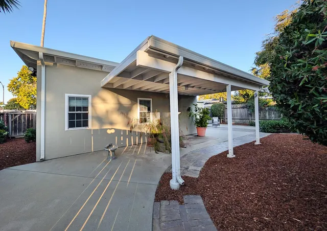 $1,499,000 | 808 Patricia Avenue, San Mateo, CA 94401