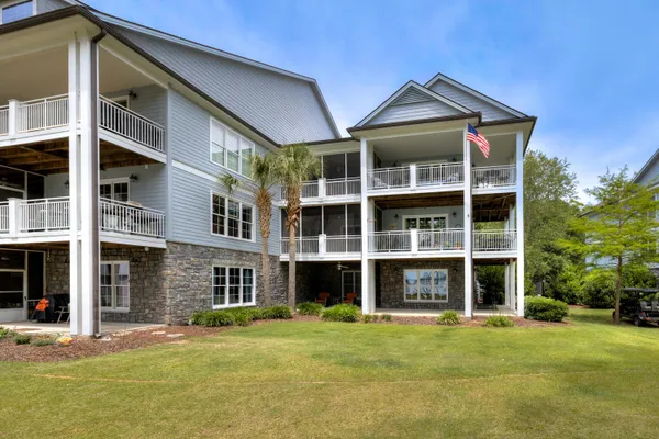 $355,000 | 1184 Bridgeview Lane, Unit E104, Summerton, SC 29148
