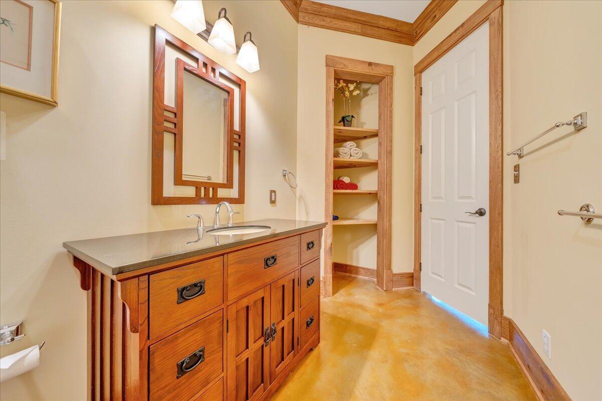 144 Seven Ridges Road Hot Springs, VA 24445 - Photo 51 of 99 51 Bedroom 2 Full Bath