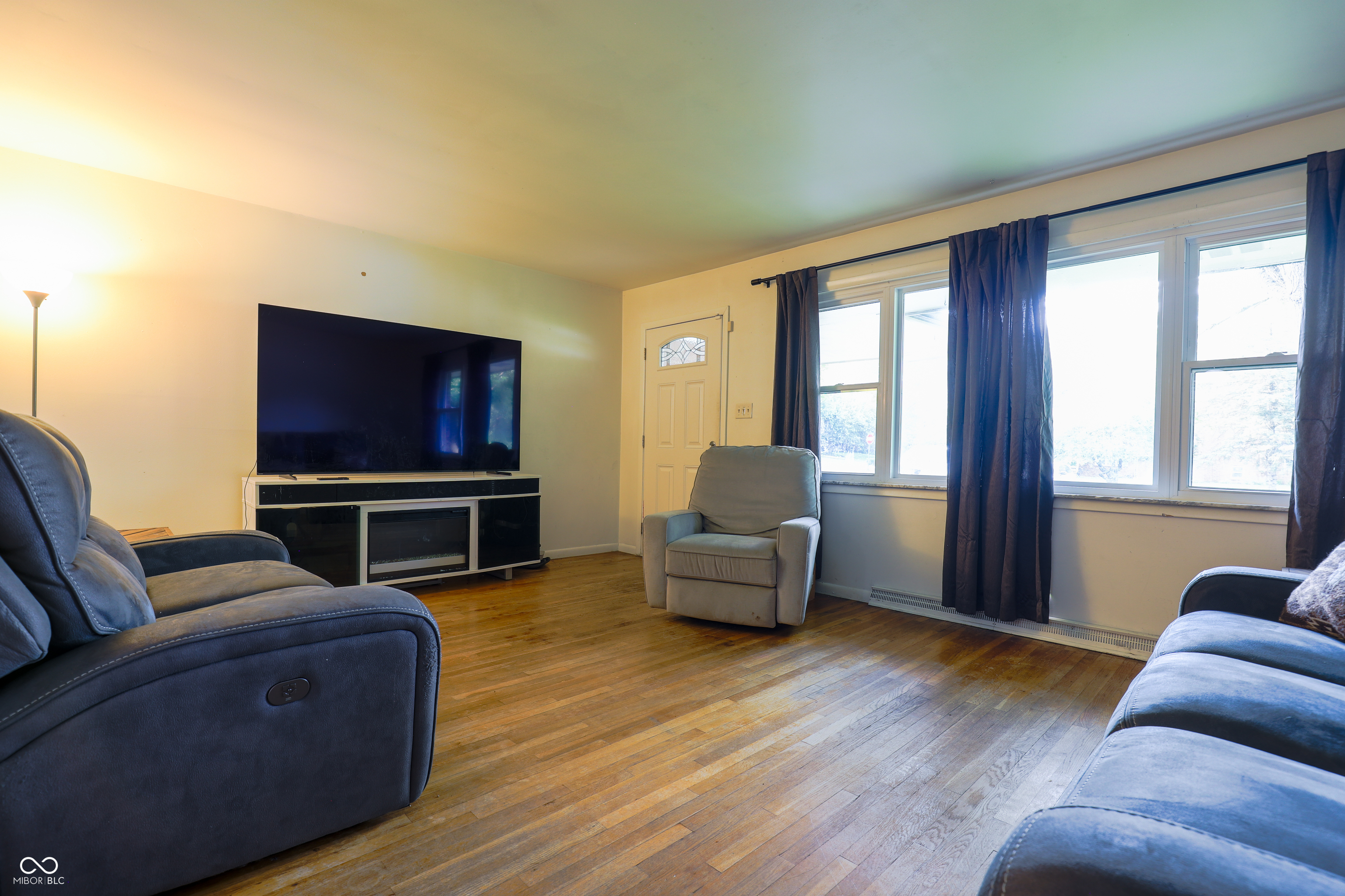 207 East Waterbury Road Indianapolis, IN 46227 - Photo 6 of 27 Gallery Image 6
