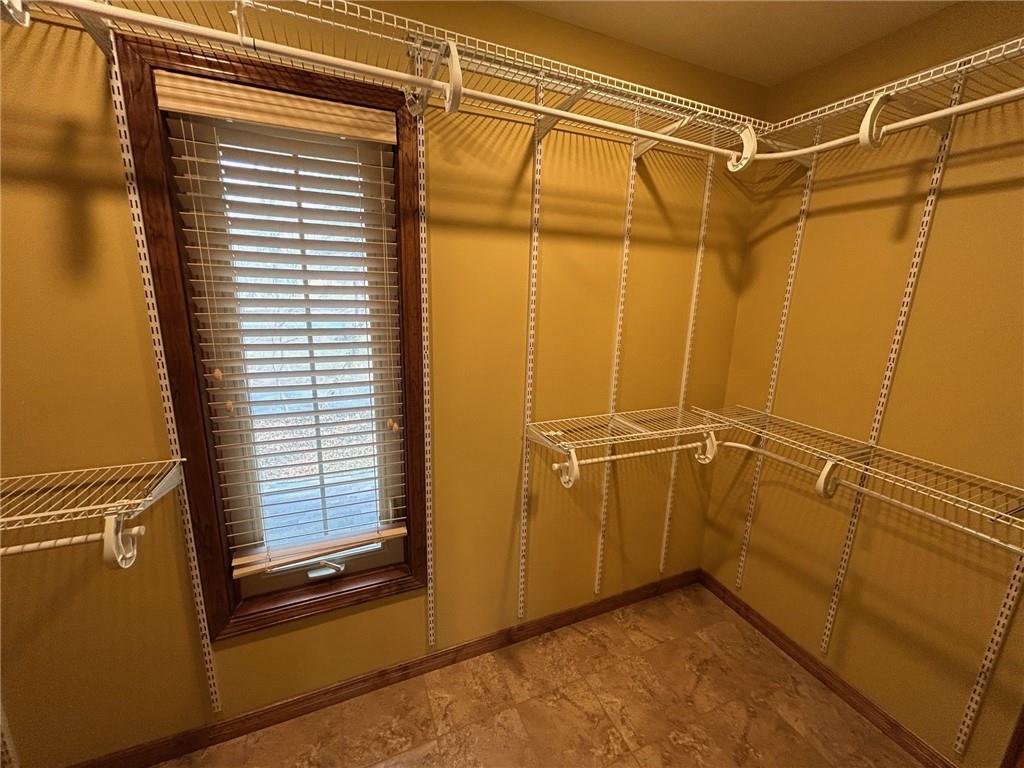 15150 East Quaker Road Nevada, MO 64772 - Photo 28 of 48