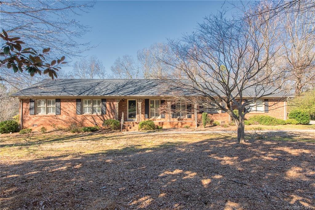 119 Essaw Road, Unit 4 Waxhaw, NC 28173 - Photo 1 of 34 Gallery Image 1