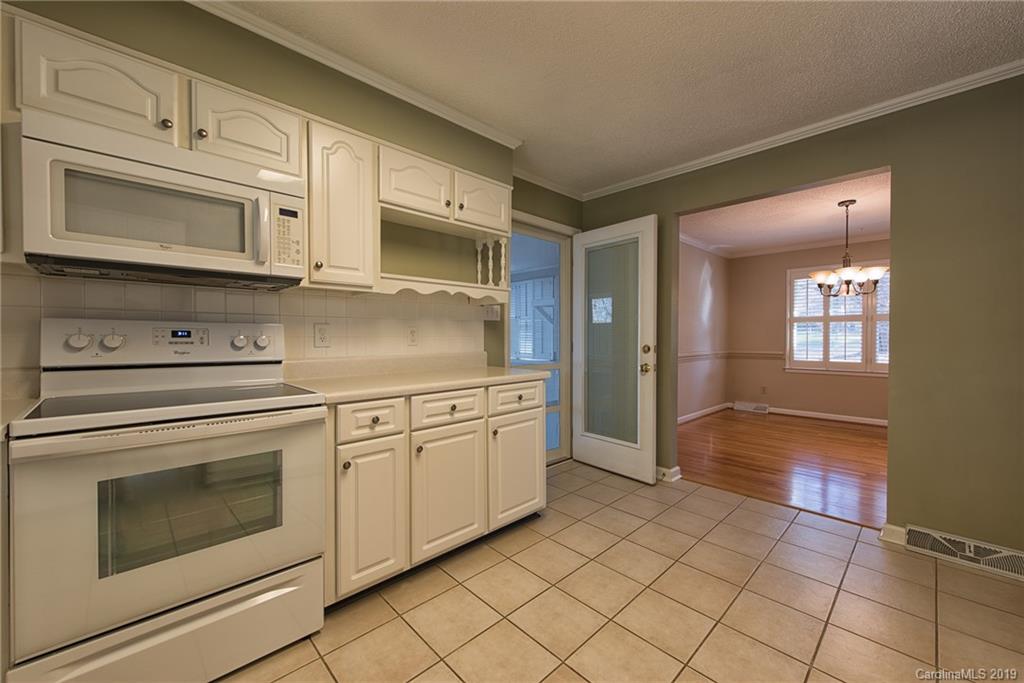 119 Essaw Road, Unit 4 Waxhaw, NC 28173 - Photo 11 of 34 Gallery Image 11