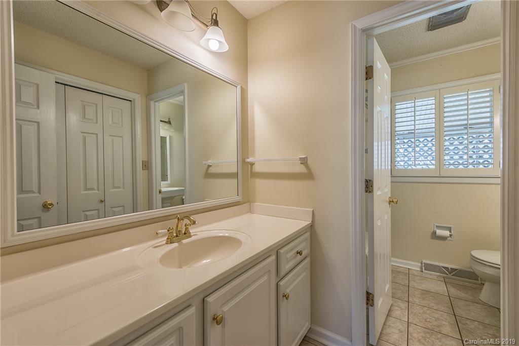 119 Essaw Road, Unit 4 Waxhaw, NC 28173 - Photo 15 of 34 Gallery Image 15