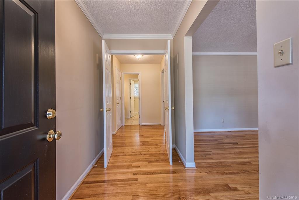 119 Essaw Road, Unit 4 Waxhaw, NC 28173 - Photo 3 of 34 Gallery Image 3