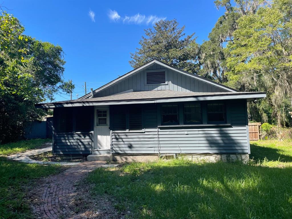 2107 Northeast 8th Road Ocala, FL 34470 - Photo 15 of 18