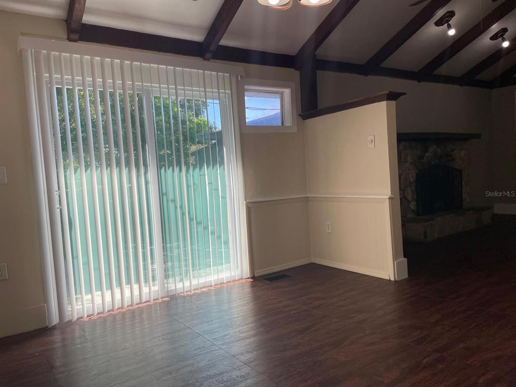 2107 Northeast 8th Road Ocala, FL 34470 - Photo 5 of 18