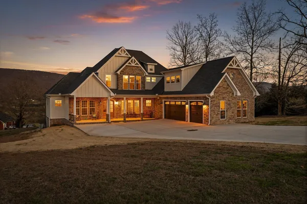 $940,000 | 300 Skyhigh Drive, Dunlap, TN 37327