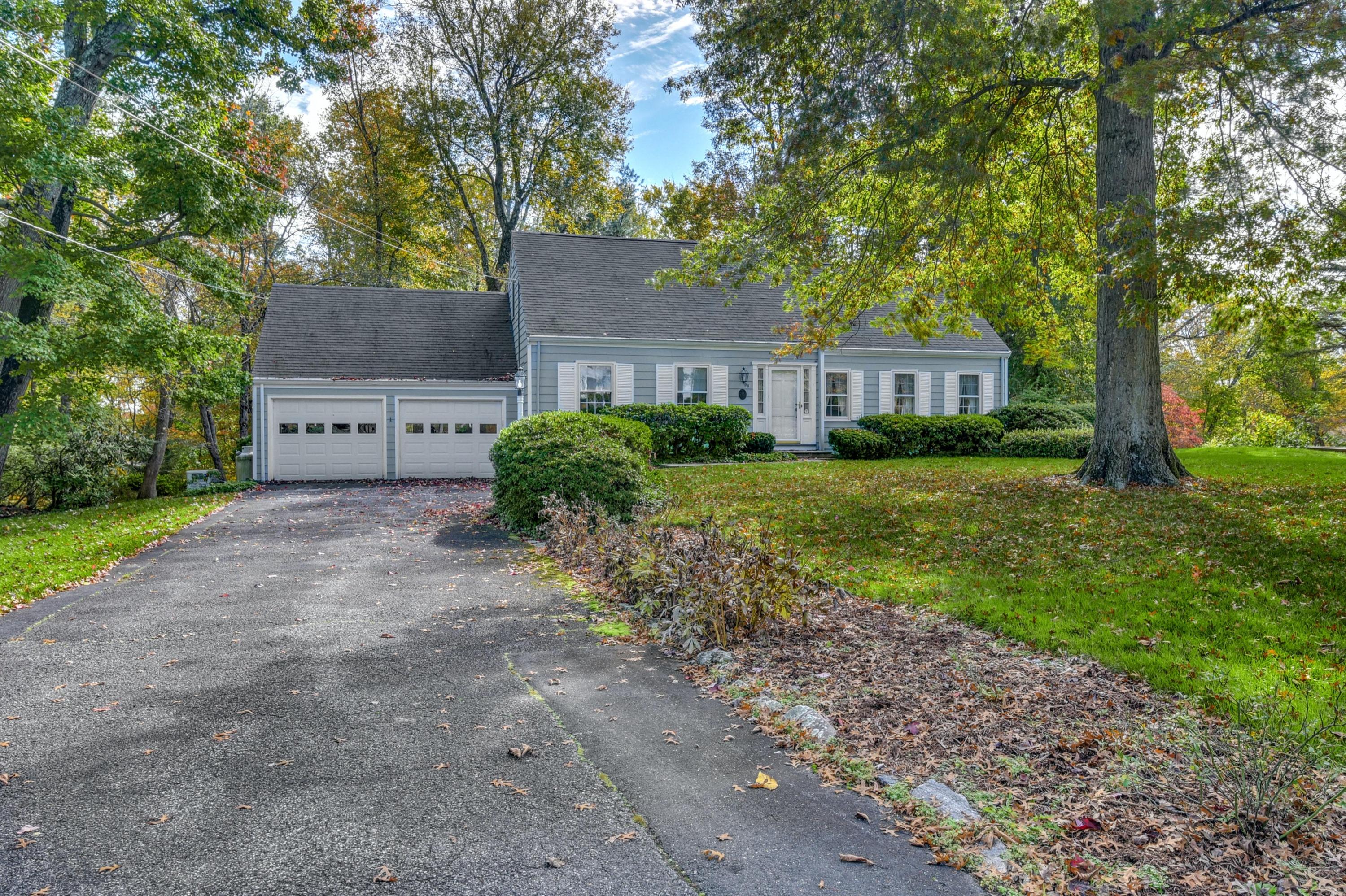 96 West Cross Road New Canaan, CT 06840 - Photo 2 of 33 001-365892-DSC_5692_HDR