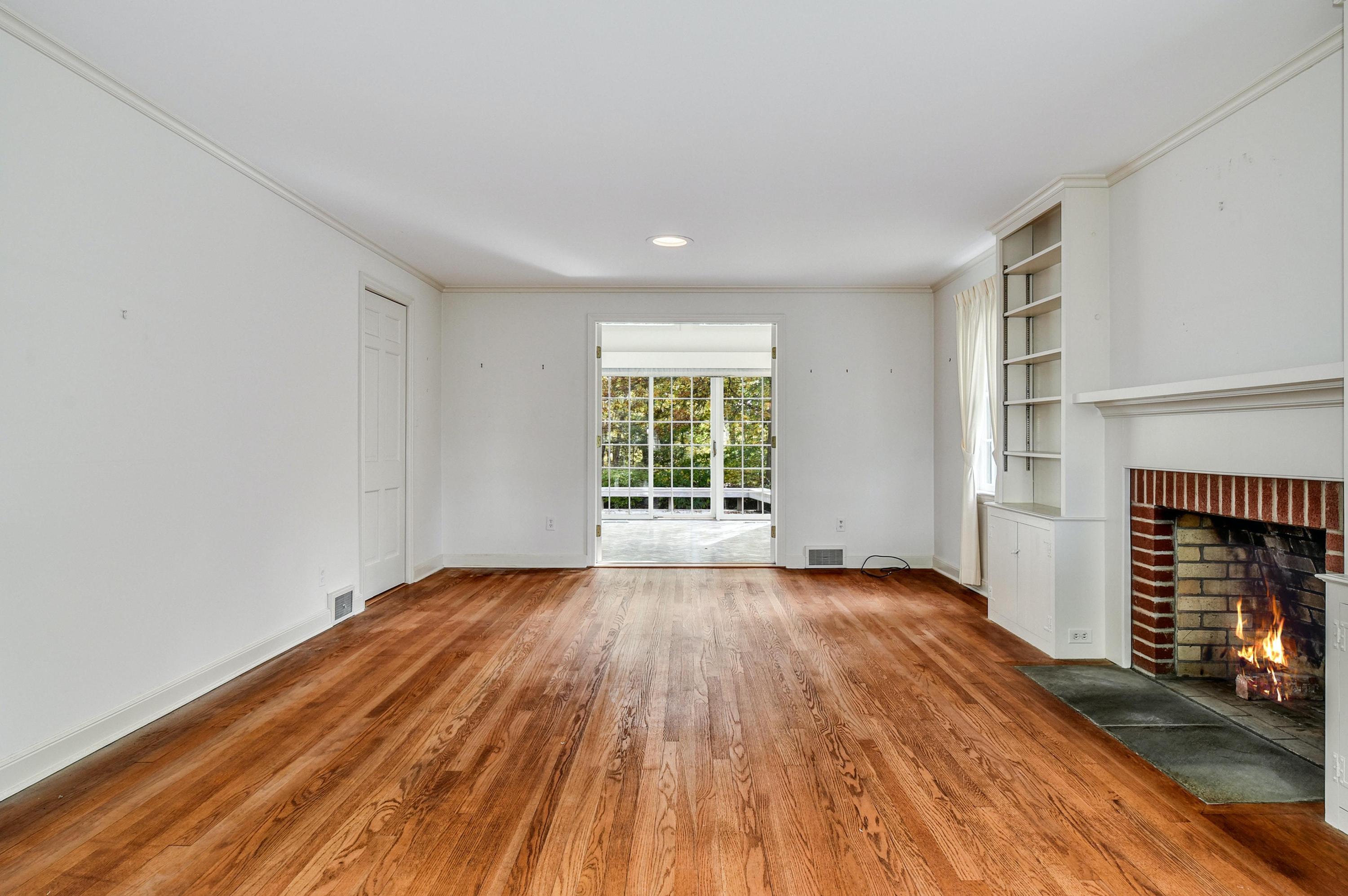 96 West Cross Road New Canaan, CT 06840 - Photo 10 of 33 008-365892-DSC_5528_HDR