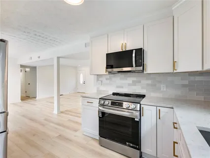 $249,900 | 930 Woodbridge Drive Northeast, Conyers, GA 30012