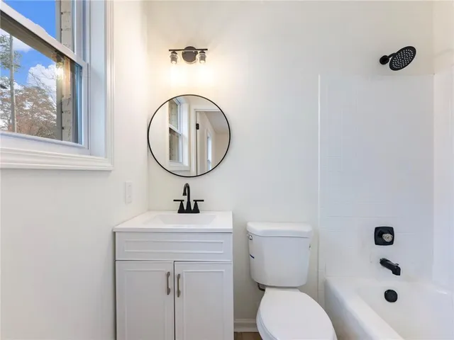 $249,900 | 930 Woodbridge Drive Northeast, Conyers, GA 30012