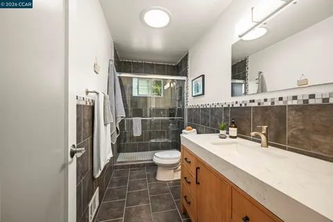$1,998,000 | 56 Baja Loma Court, Danville, CA 94526