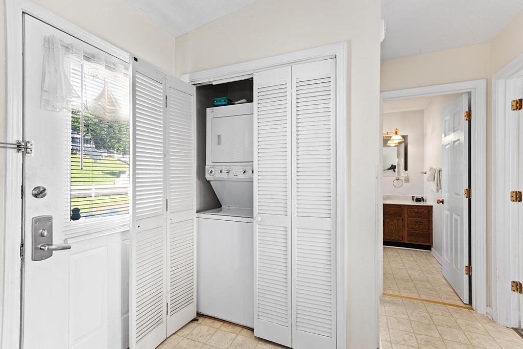 108 Green Turtle Bay Drive Grand Rivers, KY 42045 - Photo 13 of 30 Laundry