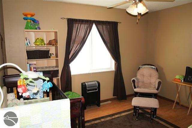 4282 Vance Road Traverse City, MI 49685 - Photo 15 of 35 1742990-14.JPG