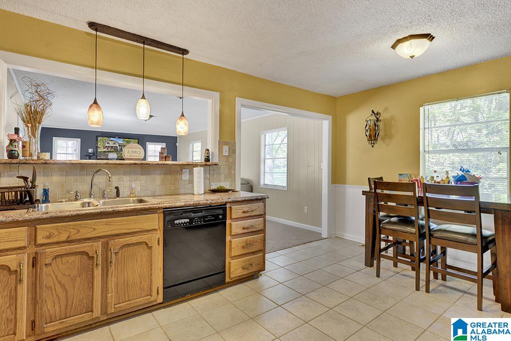 412 5th Street Pleasant Grove, AL 35127 - Photo 6 of 21