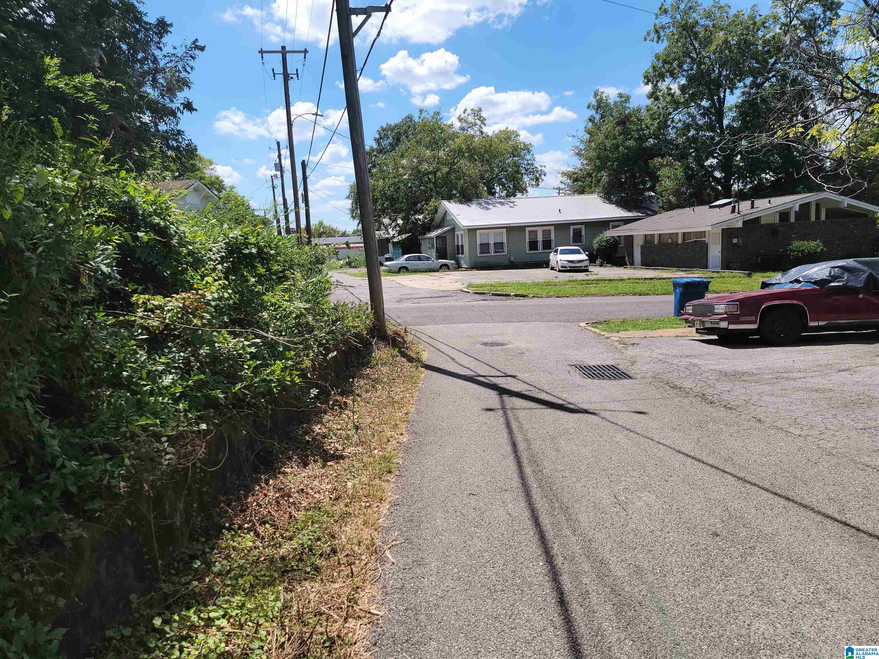 401-403 Valley Road Fairfield, AL 35064 - Photo 14 of 34