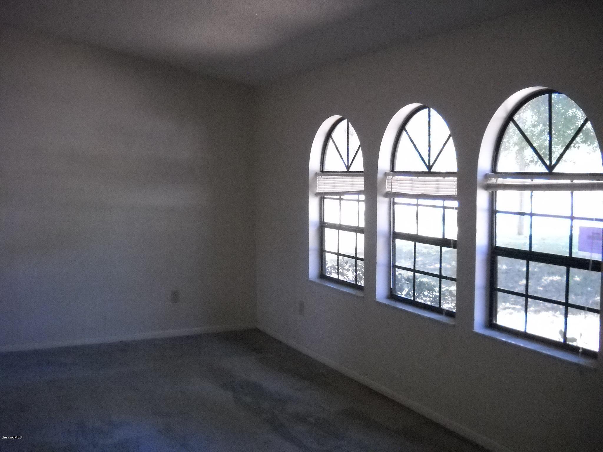 6240 Janina Road Cocoa, FL 32927 - Photo 4 of 18 Living room view