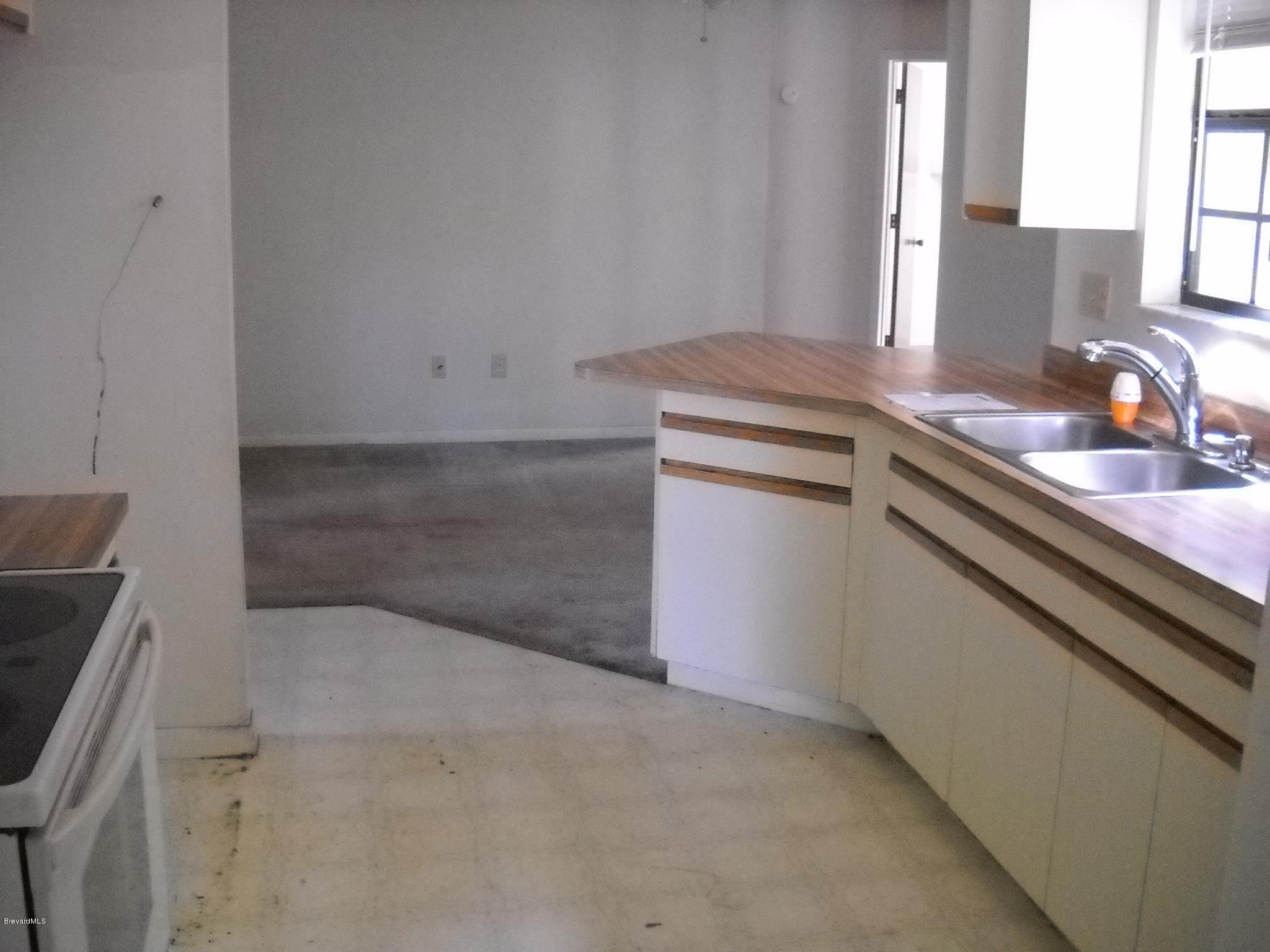 6240 Janina Road Cocoa, FL 32927 - Photo 7 of 18 Kitchen view