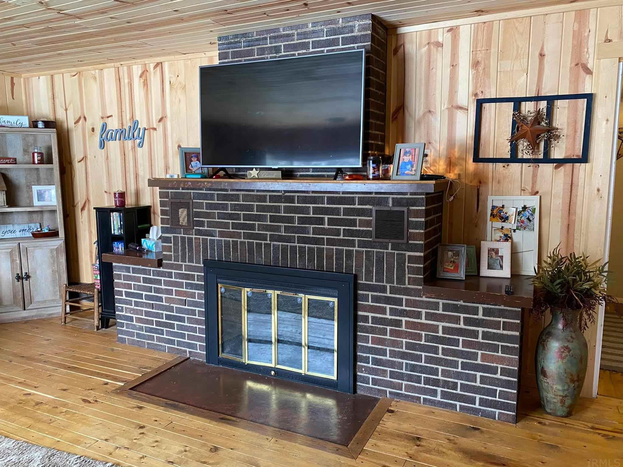 5352 West State Road 54 Springville, IN 47462 - Photo 8 of 19 Gallery Image 8