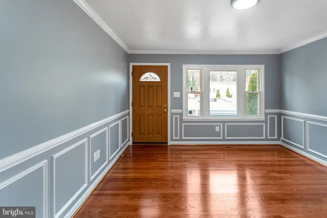 $3,300 | 14025 Mt Pleasant Drive, Woodbridge, VA 22191