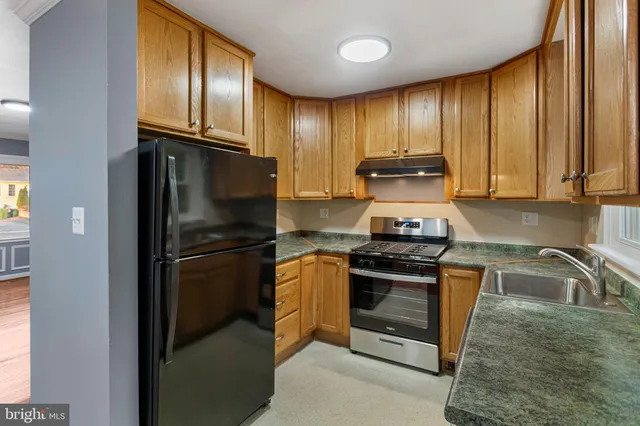 $3,300 | 14025 Mt Pleasant Drive, Woodbridge, VA 22191