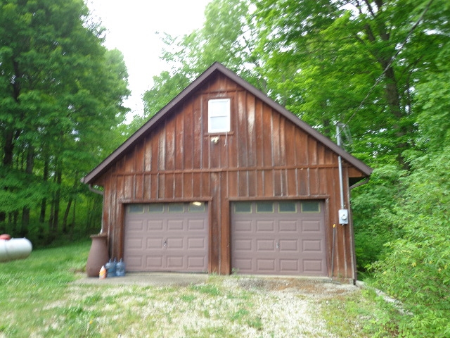 3699 East Gallimore Road Bloomfield, IN 47424 - Photo 30 of 35