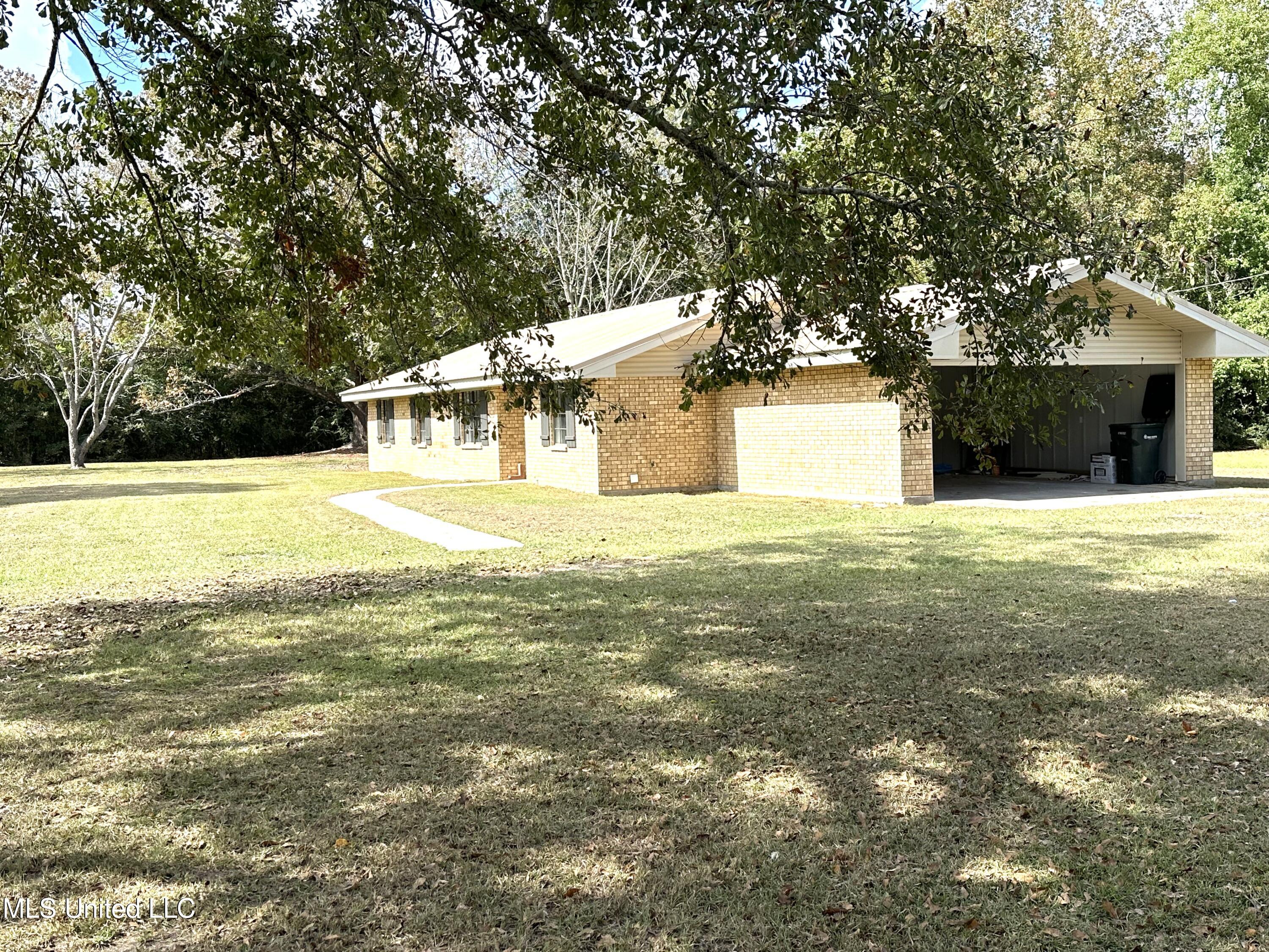 15077 Alsobrooks Road Picayune, MS 39466 - Photo 11 of 32 IMG_0480
