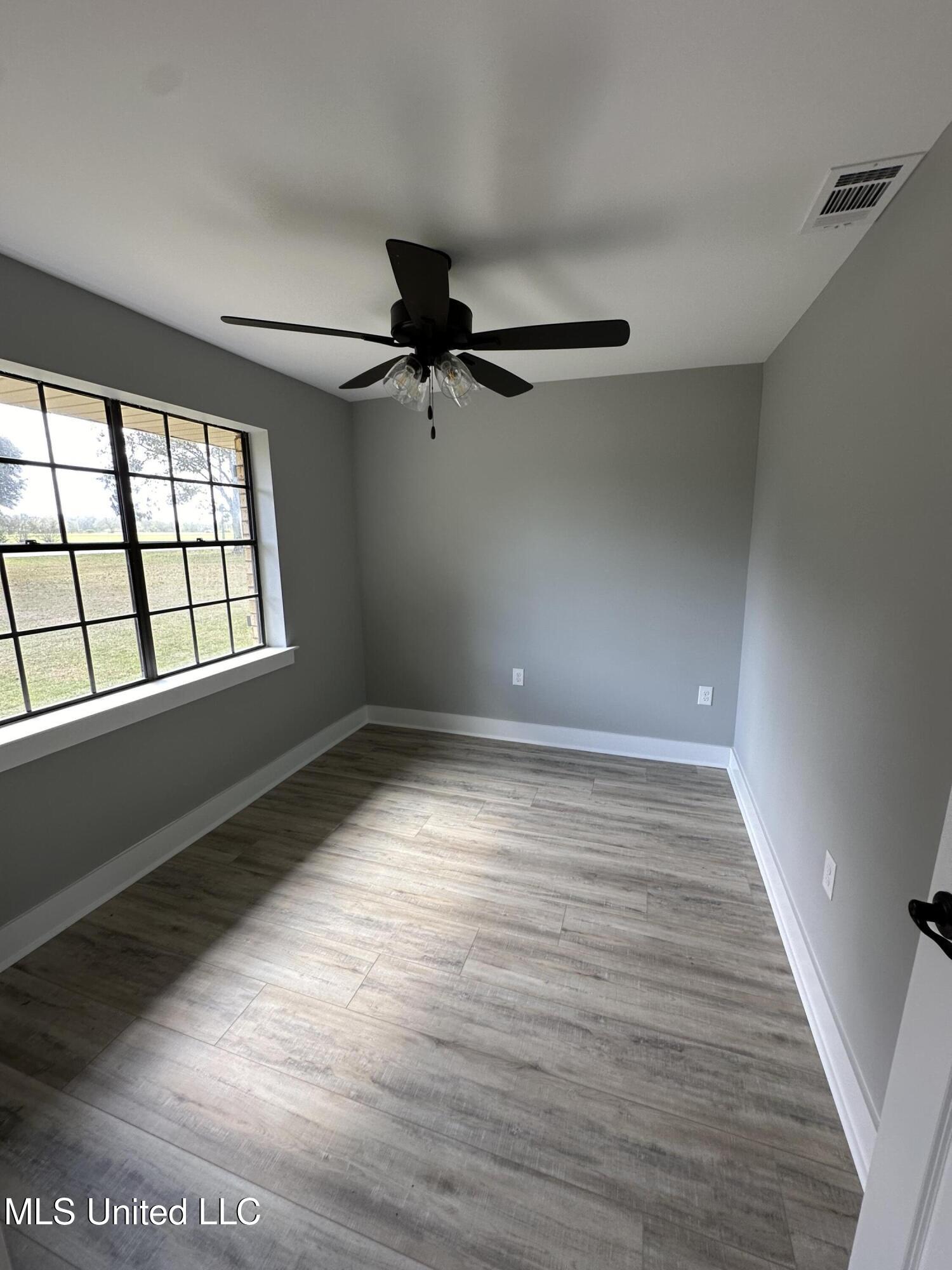 15077 Alsobrooks Road Picayune, MS 39466 - Photo 22 of 32 IMG_0491