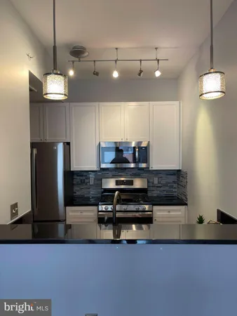 $3,200 | 2120 Vermont Avenue Northwest, Unit 217, Washington, DC 20001