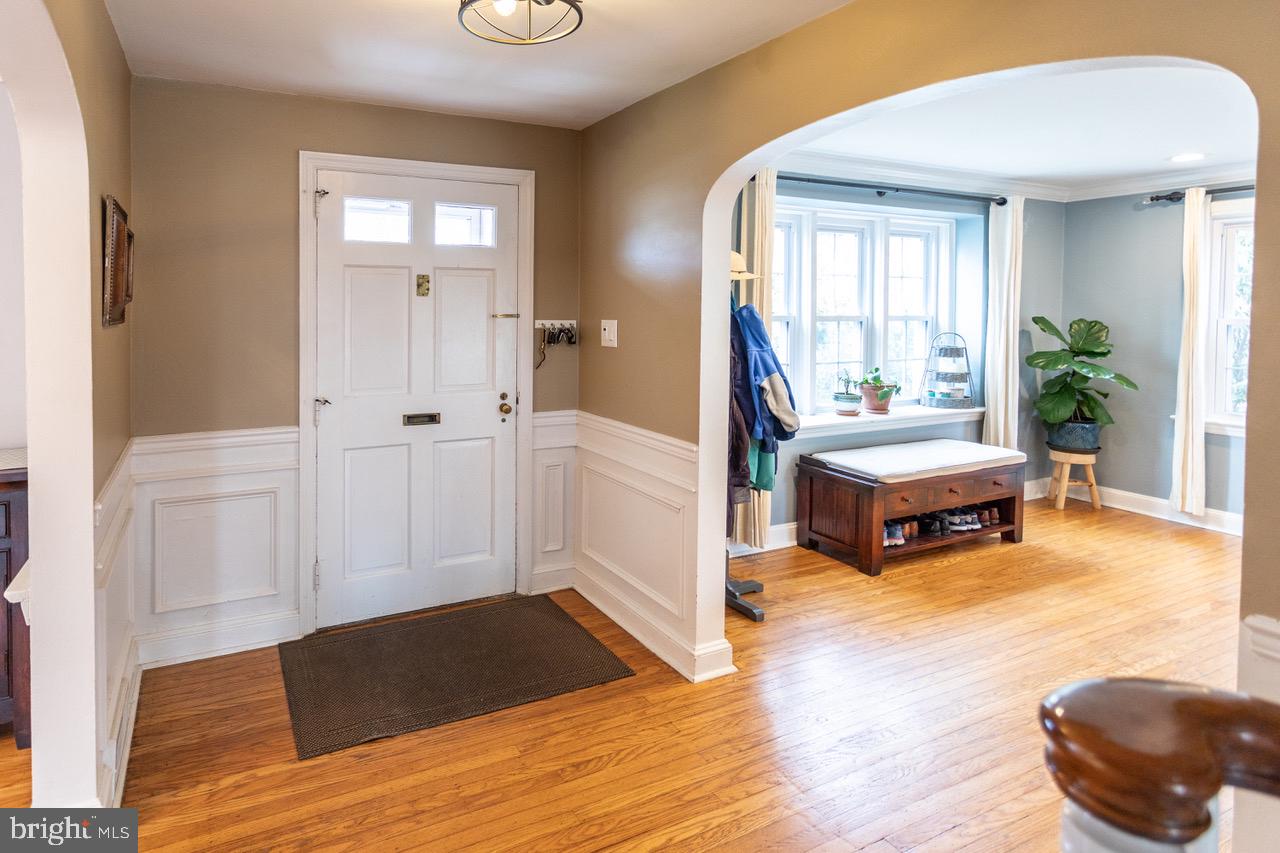 1005 Crest Road Wynnewood, PA 19096 - Photo 7 of 39 Front Door