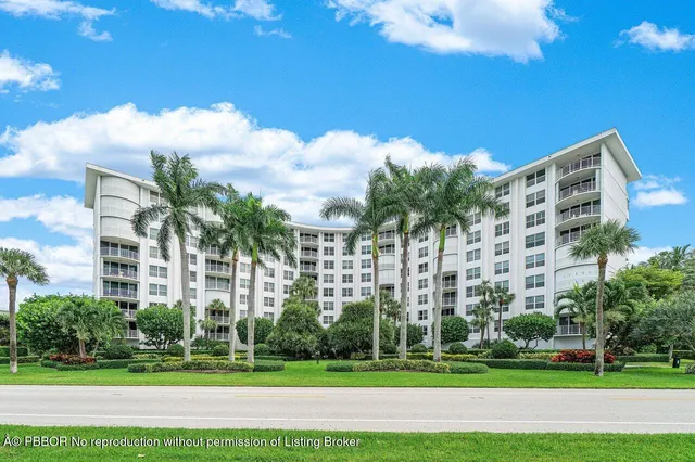 $11,000 | 2295 South Ocean Boulevard, Unit 205, Palm Beach, FL 33480