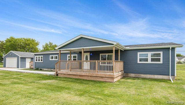 1038 North Nichols Road Flushing, MI 48433 - Photo 1 of 15 Gallery Image 1