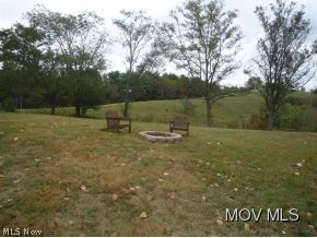 514 Cedar Ridge Road Lowell, OH 45744 - Photo 4 of 22 Relax and unwind....