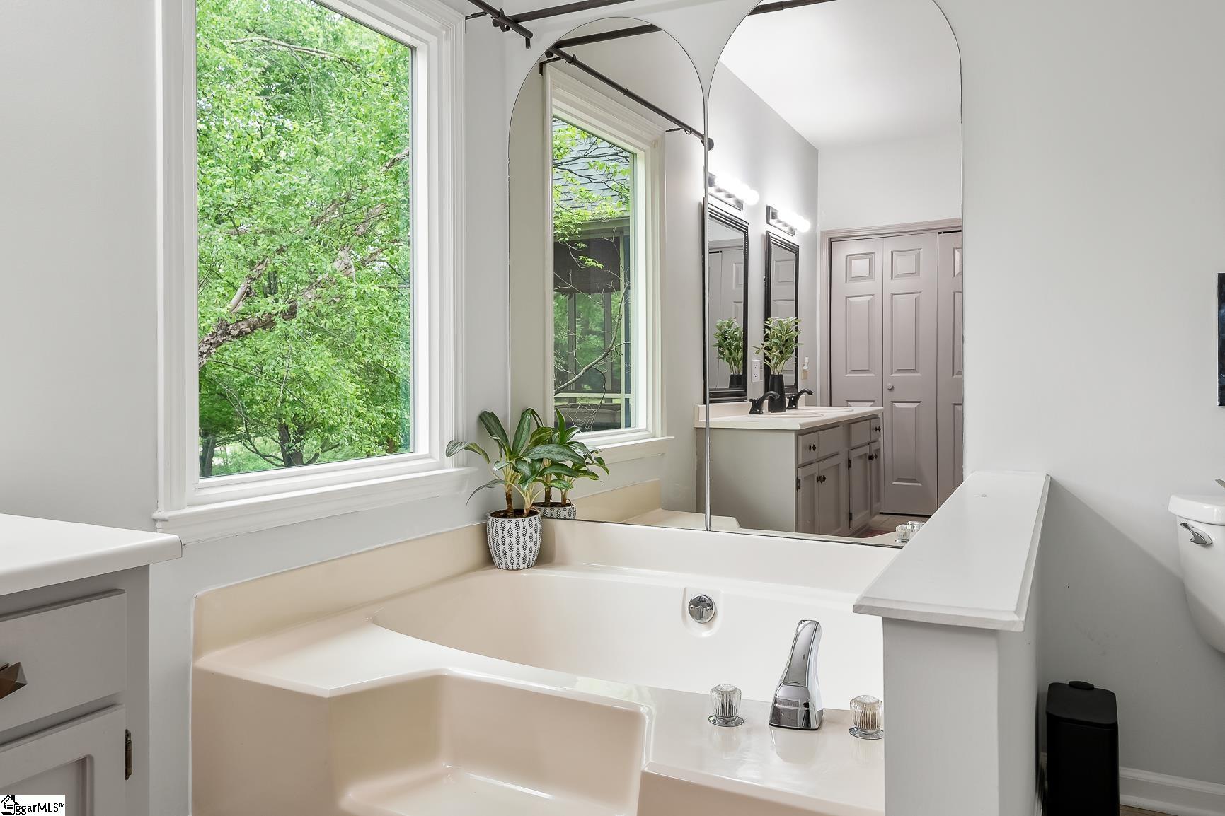 215 Holborne Drive Easley, SC 29642 - Photo 18 of 35