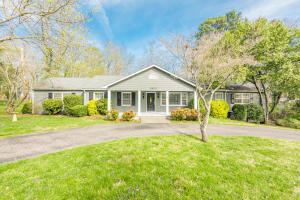 5403 East Sunset Road, Unit E Knoxville, TN 37914 - Photo 1 of 1 5403 Sunset Rd