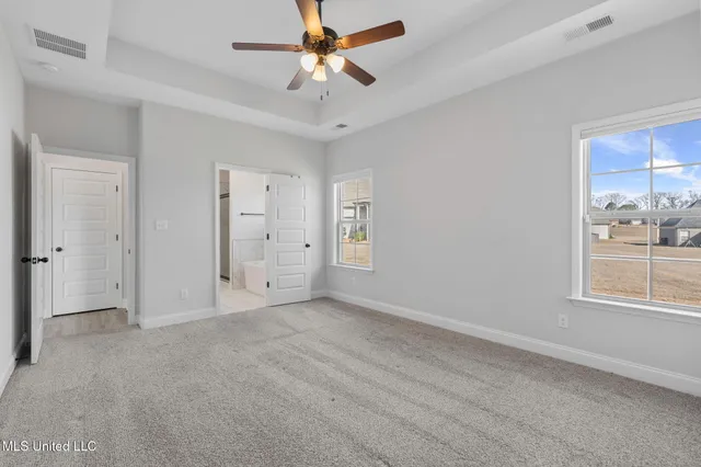 $375,000 | 1802 Millers Cove, Nesbit, MS 38651