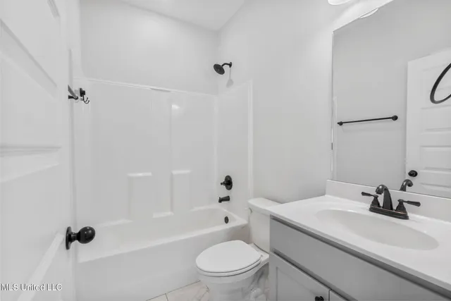 $375,000 | 1802 Millers Cove, Nesbit, MS 38651