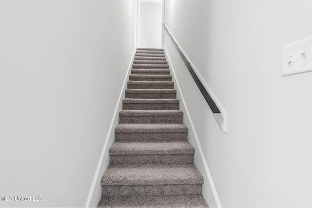 $375,000 | 1802 Millers Cove, Nesbit, MS 38651