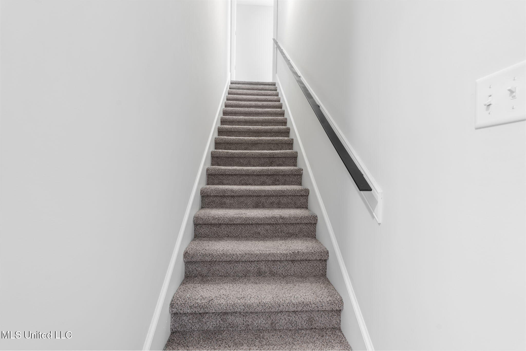 1802 Millers Cove Nesbit, MS 38651 - Photo 23 of 32 23-web-or-mls-1802 Millers Cv%0A-22