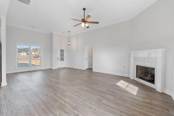 $355,000 | 1802 Millers Cove, Nesbit, MS 38651