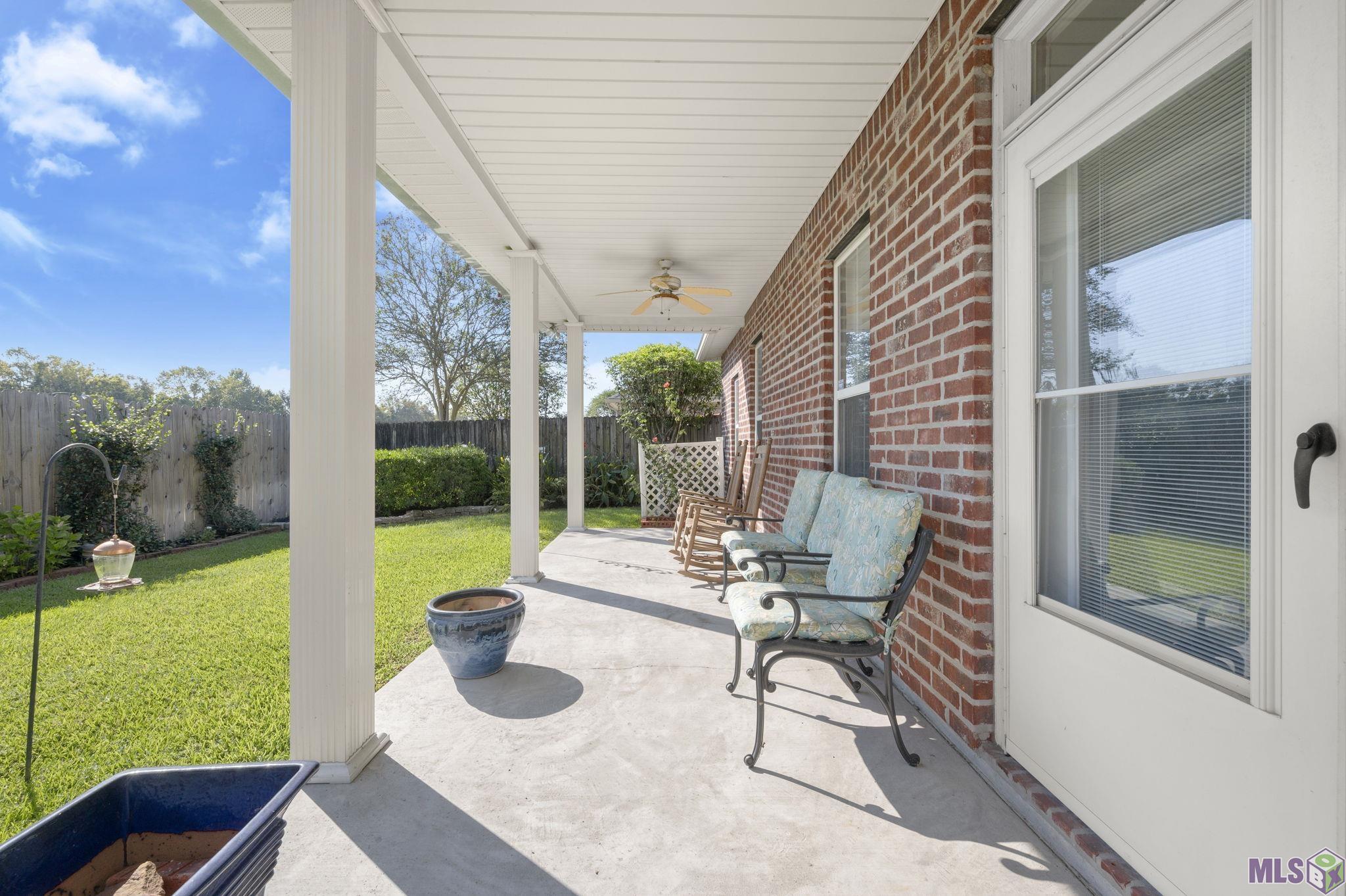 17234 Rue Village Prairieville, LA 70769 - Photo 22 of 25