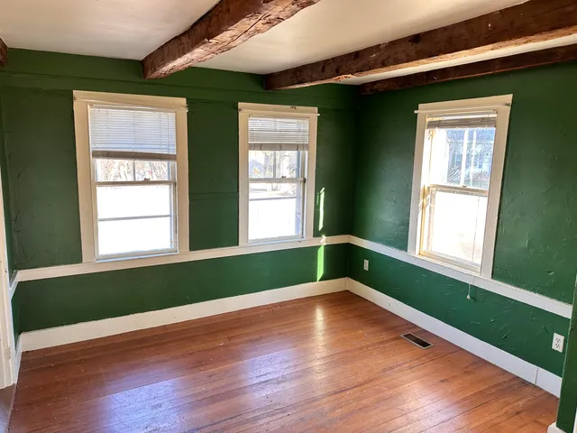 $319,900 | 165 Rogers Road, Kittery, ME 03904