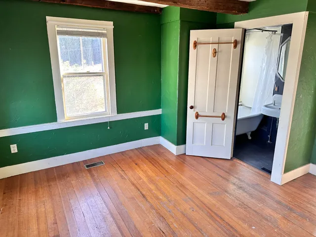 $319,900 | 165 Rogers Road, Kittery, ME 03904